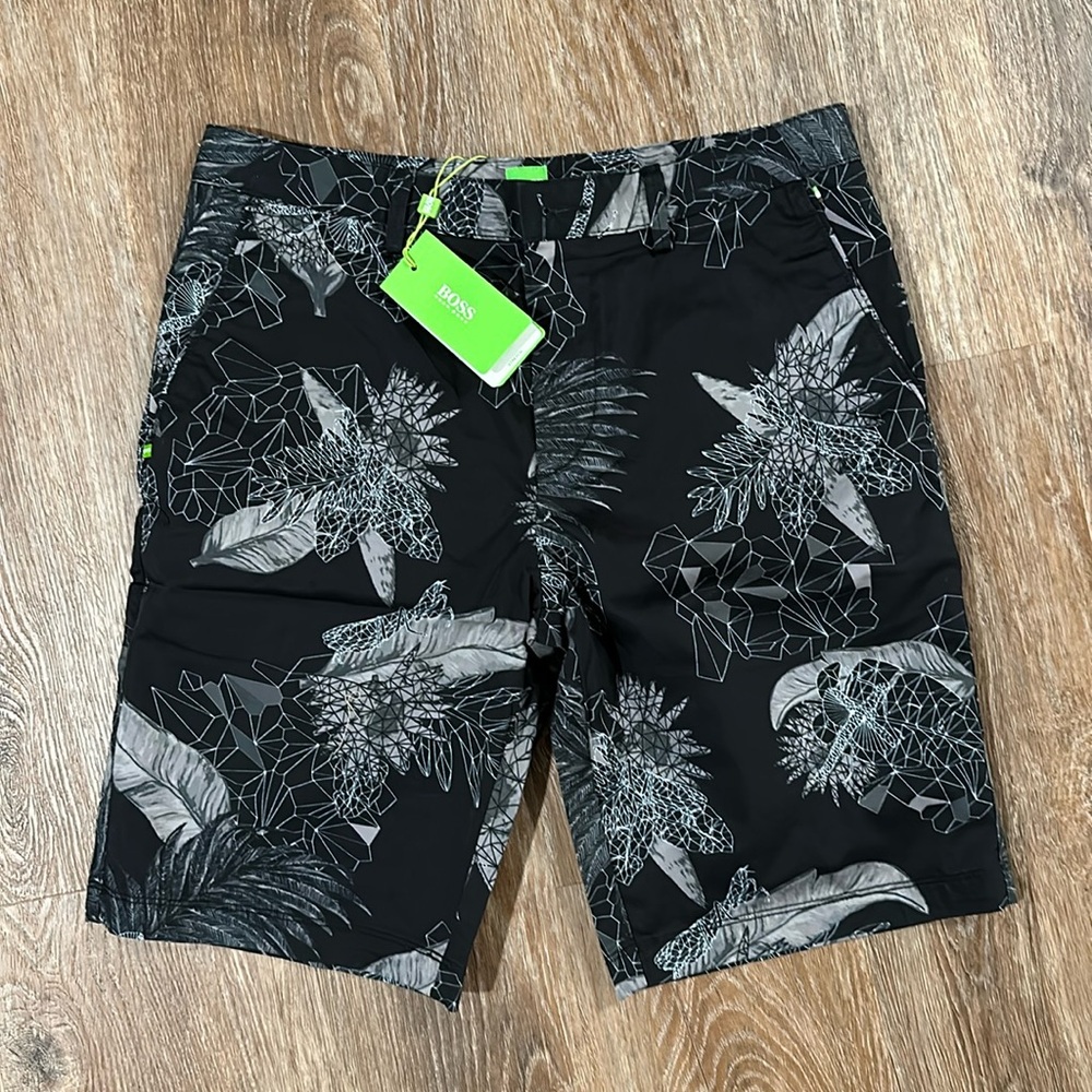 BOSS by Hugo Boss Slim Stretch Shorts 30R Black Floral Plant AOP